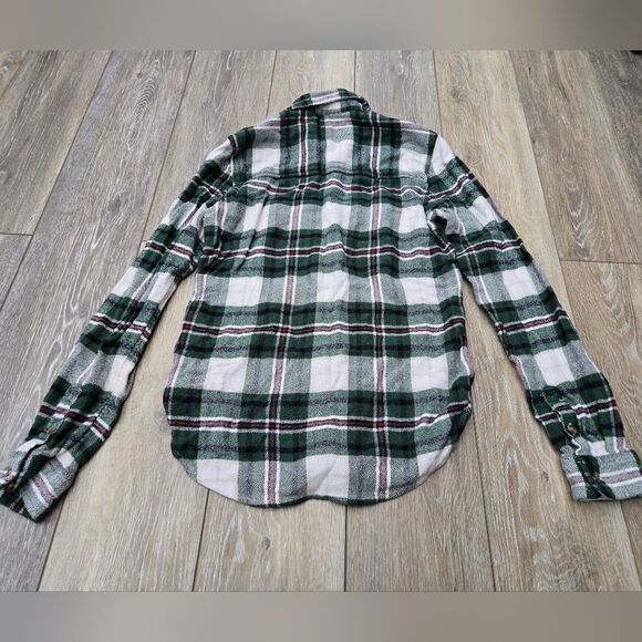 American Eagle Ahh-mazingly Soft plaid button up shirt xmas green white red xs - Picture 4 of 10
